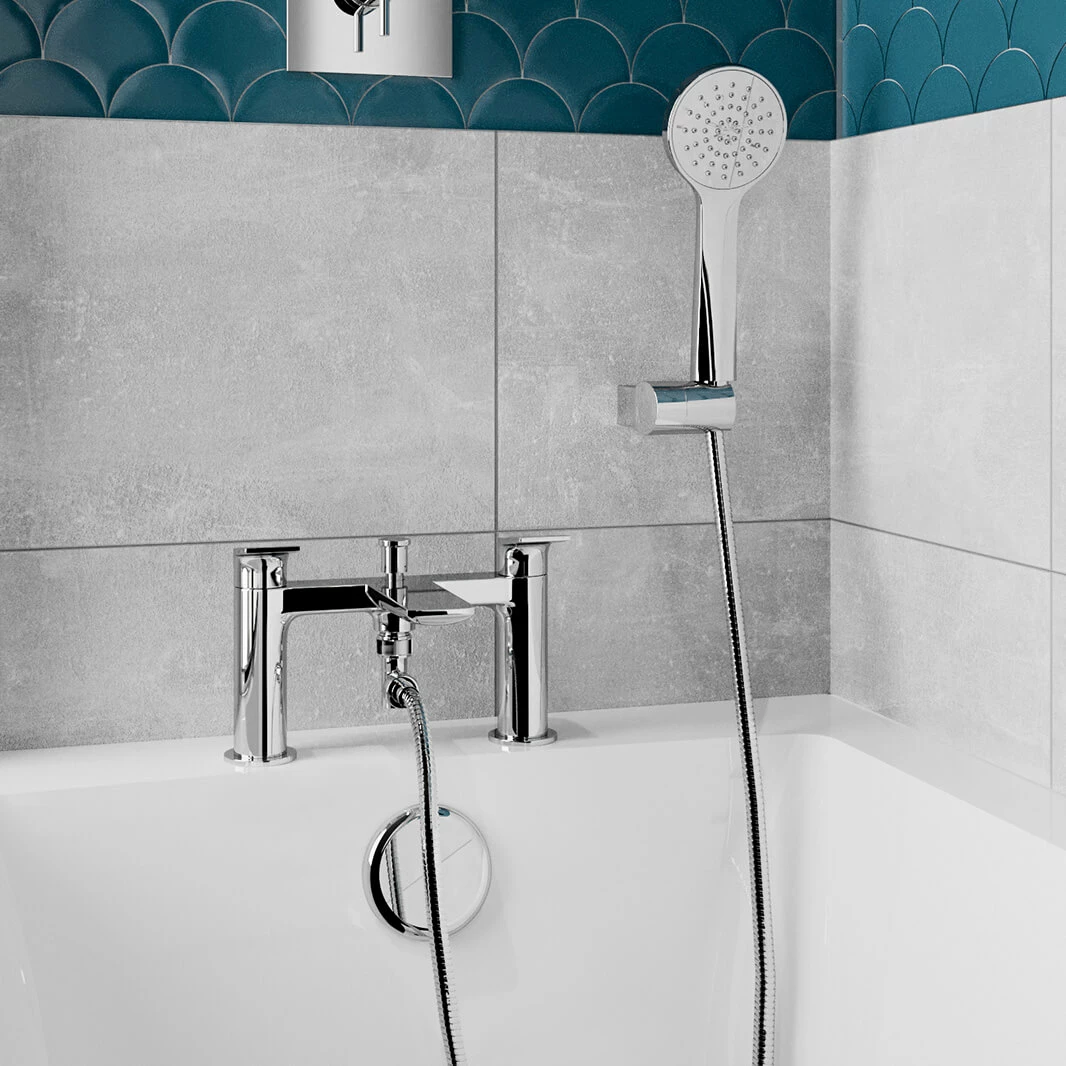 Britton Bathrooms Greenwich Bath Shower Mixer Tap - Chrome 5 Britton Bathrooms Greenwich Bath Shower Mixer Tap - Chrome - Image 3