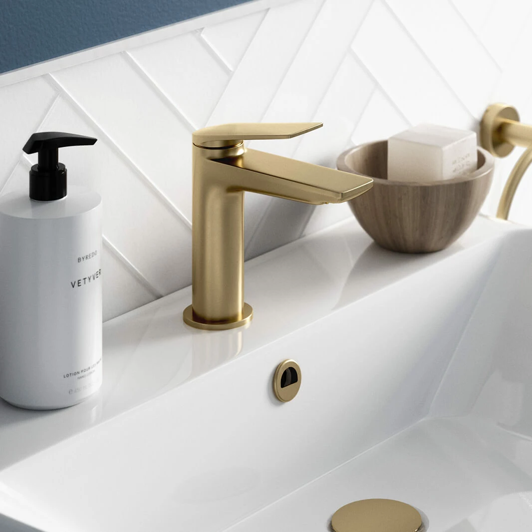 Britton Bathrooms Greenwich Mono Basin Mixer Tap - Brushed Brass 5 Britton Bathrooms Greenwich Mono Basin Mixer Tap - Brushed Brass - Image 3