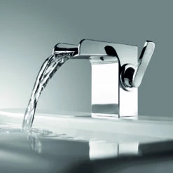 Flova Cascade Waterfall Mono Basin Mixer With Clicker Waste