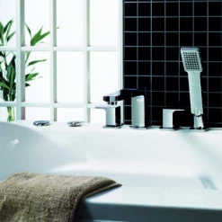 Flova Dekka 4 Hole Deck Mounted Bath Shower Mixer With Pull Out Handset 8 Flova Dekka 4 Hole Deck Mounted Bath Shower Mixer With Pull Out Handset -TAP WAREHOUSE Shop dekka main shot 2