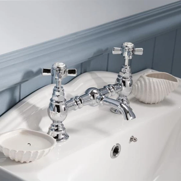 Nuie Beaumont Luxury Bridge Basin Mixer 4 Nuie Beaumont Luxury Bridge Basin Mixer - Image 2