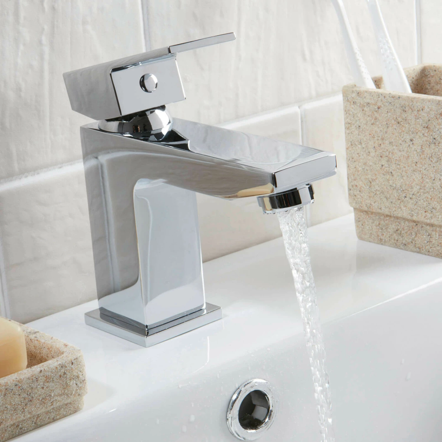 Vellamo Forte Mono Basin Mixer Tap & Waste 3 Vellamo Forte Mono Basin Mixer Tap & Waste