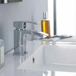 Nuie Vibe Midi Waterfall Mono Basin Mixer -TAP WAREHOUSE Shop ultra tsi305 detail2