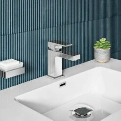 Vellamo Aspire Basin Mixer Tap & Waste -TAP WAREHOUSE Shop vellamo aspire basin mixer lifestyle2