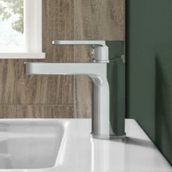 Vellamo Connect Basin Mixer Tap & Waste 13 Vellamo Connect Basin Mixer Tap & Waste -TAP WAREHOUSE Shop vellamo connect basin mixer tap lifestyle4