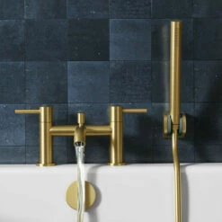Harbour Clarity Brushed Brass Bath Shower Mixer & Shower Kit -TAP WAREHOUSE Shop vellamo twist brushed brass bath shower mixer tap lifestyle2