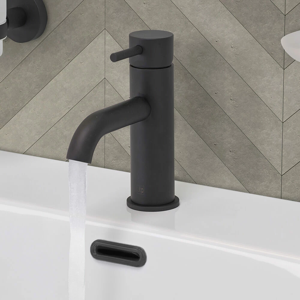 VOS Single Lever Basin Mixer - Matt Black 3 VOS Single Lever Basin Mixer - Matt Black