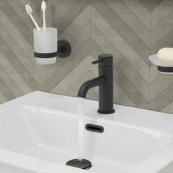 VOS Single Lever Basin Mixer - Matt Black 9 VOS Single Lever Basin Mixer - Matt Black -TAP WAREHOUSE Shop vos mono lever basin tap matt black lifestyle2