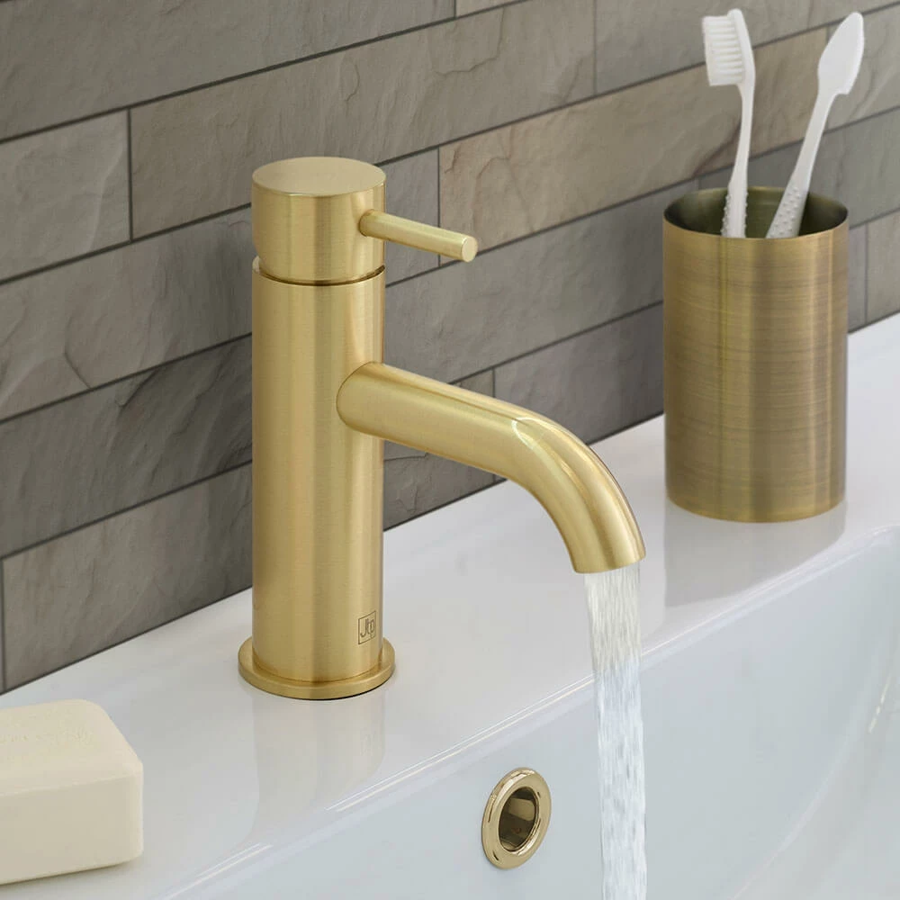 VOS Single Lever Basin Mixer Tap - Brushed Brass 3 VOS Single Lever Basin Mixer Tap - Brushed Brass
